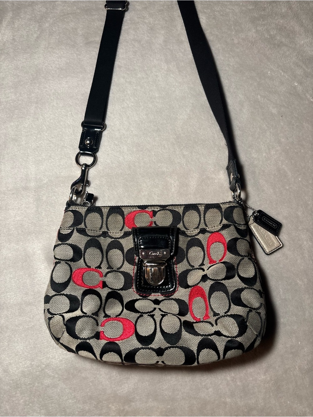 Vintage Coach Poppy Signature Swingpack Crossbody Bag
